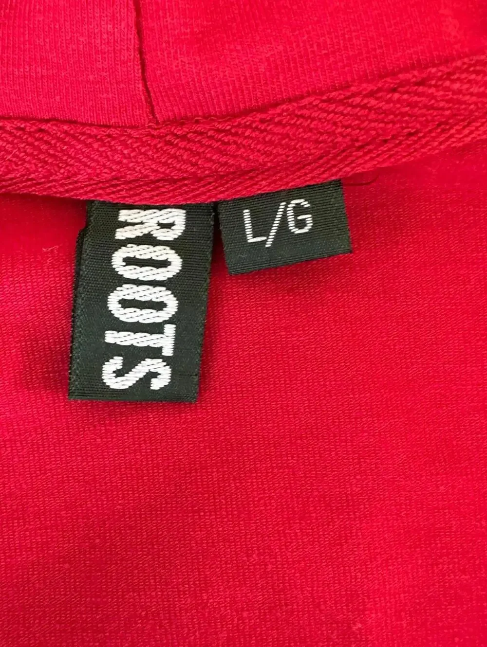 Roots women's Red Active Half-Zip Pullover Sweater- Large - Picture 2 of 9